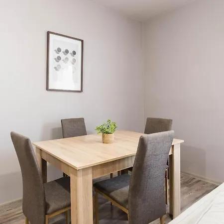 Apartment Coffee & Cream Nest