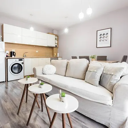 Apartment Coffee & Cream Nest *